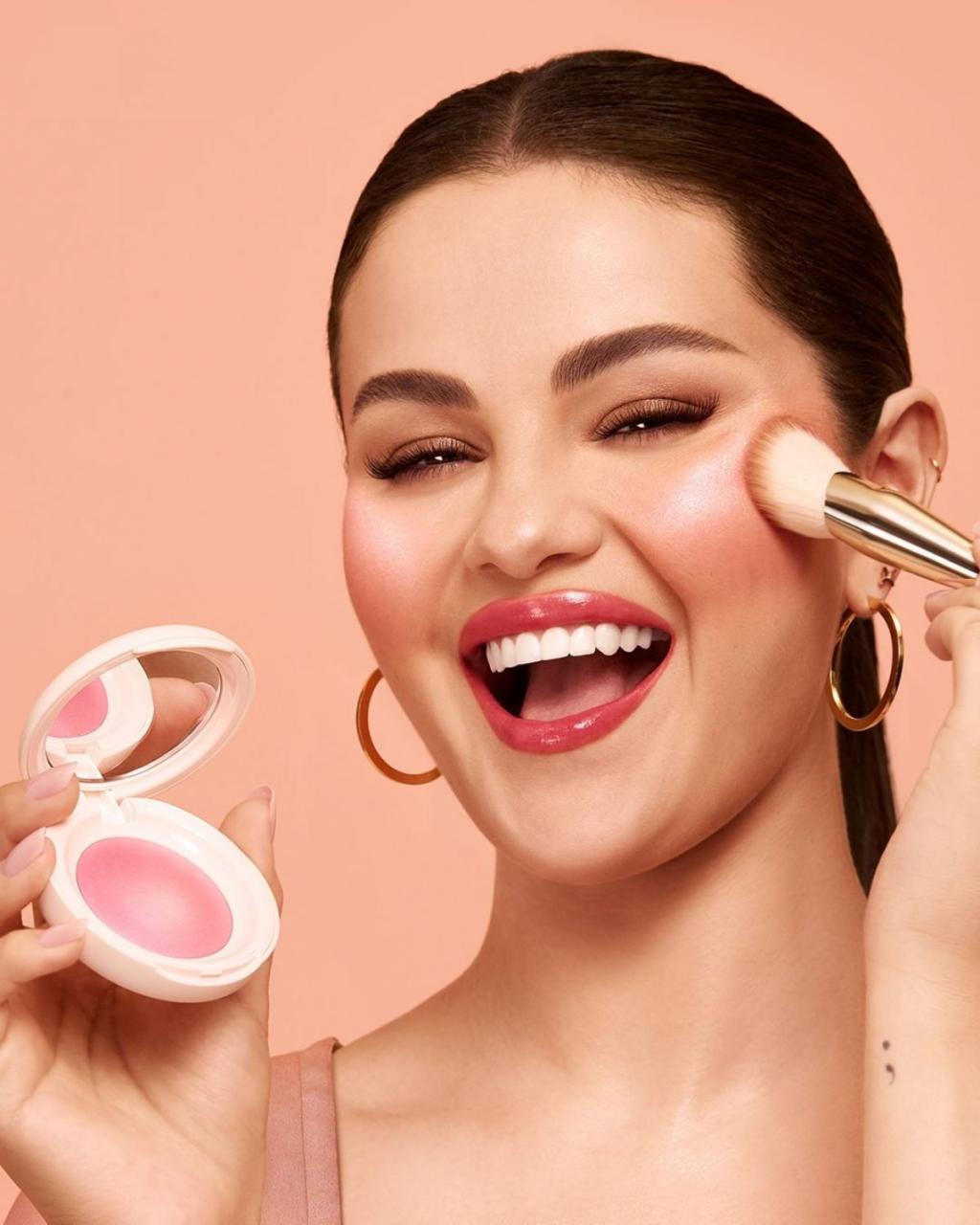 Rare Beauty Blush oleh Selena Gomez – Berbaloi atau Gimik?
